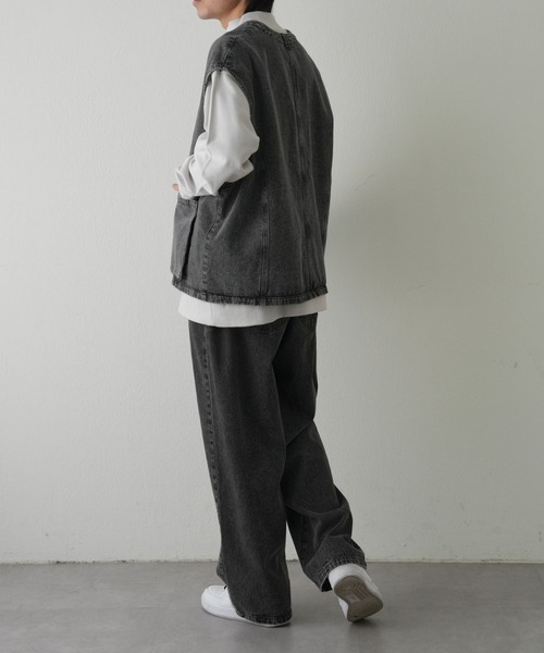 COLONY 2139（コロニートゥーワンスリーナイン）の「デニムワークベスト（ベスト・メンズ・スカイブルー/グレー・MEDIUM/LARGE）」の22枚目の写真