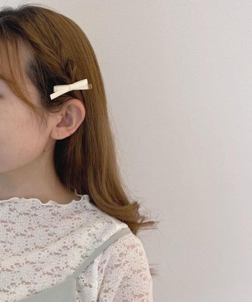 flower(フラワー)の「サテンリボンクリップ(ヘアピン・レディース・アイボリー/ブラック・FREE)」の12枚目の写真