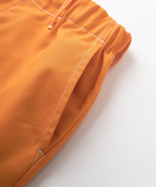 UNIVERSAL OVERALL（ユニバーサルオーバーオール）の「【UNIVERSAL OVERALL/ユニバーサルオーバーオール】ワイドシルエット TCツイル WORKER'S PANTS(ワーカーズパンツ)/チノパンツ/イージーパンツ（チノパンツ・メンズ・ブルー/ブラック/ネイビー/ベージュ/オレンジ/レッド・FREE）」の8枚目の写真