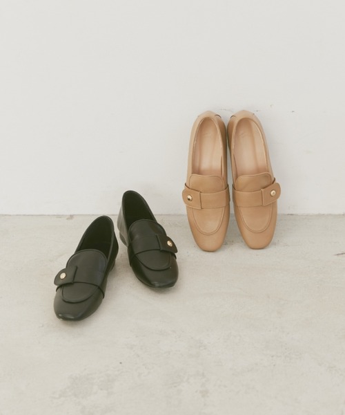 moi tytto(モイテュット)の「ベルトモチーフローファー(ローファー・レディース・ベージュ/ブラック/ブラウン・MEDIUM/LARGE/SMALL)」の17枚目の写真