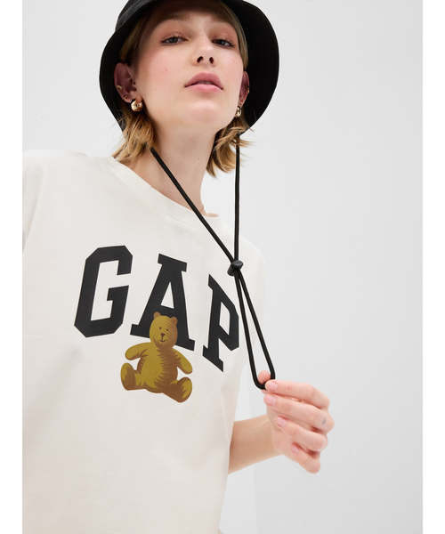 GAP（ギャップ）の「GAPアーチロゴ Tシャツ（Tシャツ/カットソー・レディース・ブラック/ホワイト/ベージュ/ネイビー・S/L/XS/M/XXS/XL）」の7枚目の写真