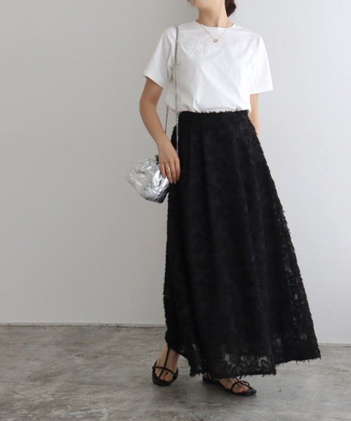 Pierrot(ピエロ)の「シルケット刺繍Tシャツ(Tシャツ/カットソー・レディース・ホワイト×ホワイト/ブラック×ブラック/ホワイト×ネイビー/ネイビー×ホワイト・M/L)」の12枚目の写真