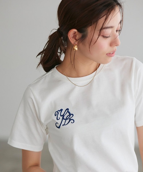 Pierrot(ピエロ)の「シルケット刺繍Tシャツ(Tシャツ/カットソー・レディース・ホワイト×ホワイト/ブラック×ブラック/ホワイト×ネイビー/ネイビー×ホワイト・M/L)」の5枚目の写真