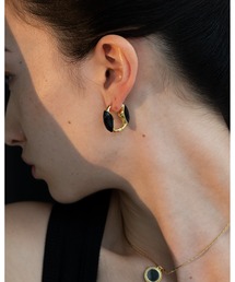 Carmelo | バイカラー デザインピアス / Bicolor hoop piece(ピアス（両耳用）)