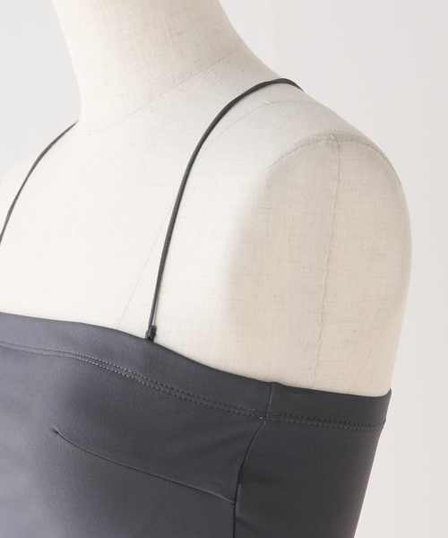 SLOBE IENA（スローブイエナ）の「ストラップ付きベアトップ（チューブトップ・レディース・ベージュ/カーキ/チャコールグレー・FREE）」の17枚目の写真