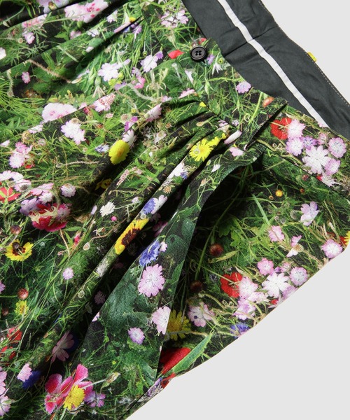 BLESS（ブレス）の「PLEATBERMUDA（その他パンツ・メンズ・グリーン系その他・S/M）」の5枚目の写真