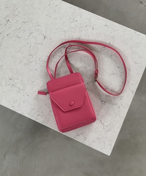 LEPSIM（レプシィム）の「ポケ付きお財布ショルダー　199401（ショルダーバッグ・レディース・ブラック/アイボリー/ピンク・ONE SIZE）」の3枚目の写真