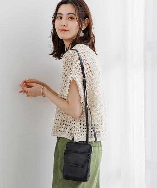 LEPSIM（レプシィム）の「ポケ付きお財布ショルダー　199401（ショルダーバッグ・レディース・ブラック/アイボリー/ピンク・ONE SIZE）」の2枚目の写真