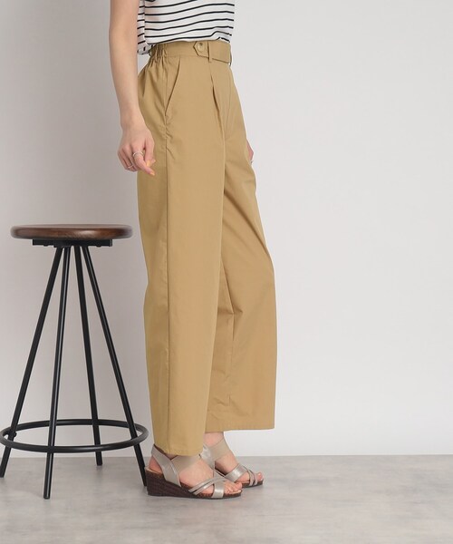 DRESKIP（ドレスキップ）の「◆【軽やかサラリはき心地】タックワイドパンツ（その他パンツ・レディース・ブルー/ネイビー/ベージュ・03/02/04）」の8枚目の写真