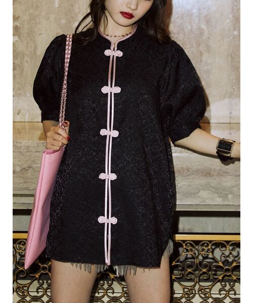 jouetie（ジュエティ）の「ボリュームスリーブチャイナシャツ（シャツ/ブラウス・レディース・ブラック/パープル/ブルー/アイボリー・MEDIUM）」の5枚目の写真