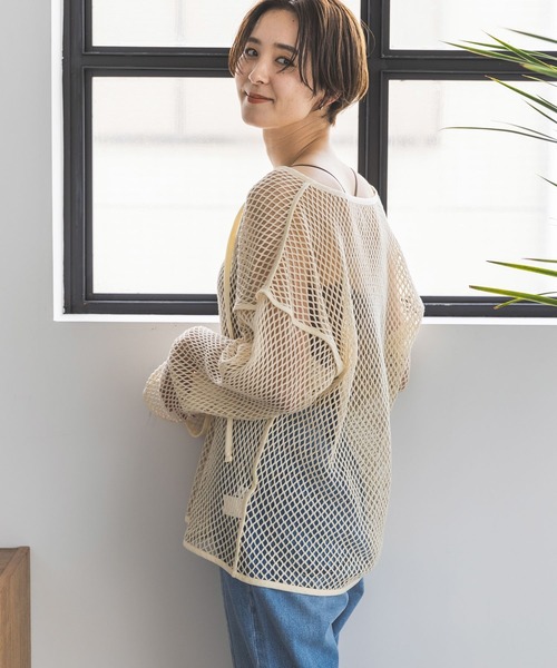 LEPSIM(レプシィム)の「パイピングメッシュプルオーバー 704334(Tシャツ/カットソー・レディース・ブラック/アイボリー・FREE)」の3枚目の写真