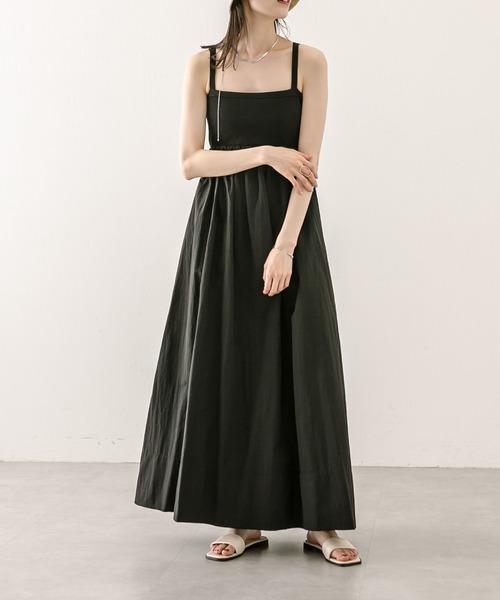 mystic(ミスティック)の「ニット切替キャミワンピース(ワンピース・レディース・ブラック/ブルー/キャメル・1/2)」の13枚目の写真