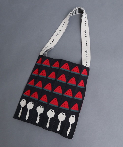 peu pres(プープレ)の「すいかニットバッグ(ショルダーバッグ・レディース・ブラック・FREE)」の2枚目の写真