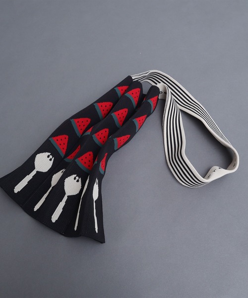 peu pres(プープレ)の「すいかニットバッグ(ショルダーバッグ・レディース・ブラック・FREE)」の3枚目の写真