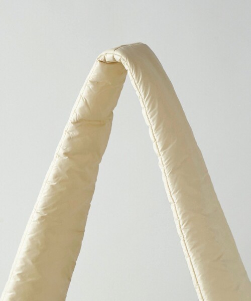 CITEN（シテン）の「＜CITEN＞パデッド ビッグ ショルダー（ショルダーバッグ・レディース・ホワイト/コバルトブルー/ブラック/ライトブルー/ネイビー/ベージュ/ダークグレー/その他4・FREE）」の19枚目の写真