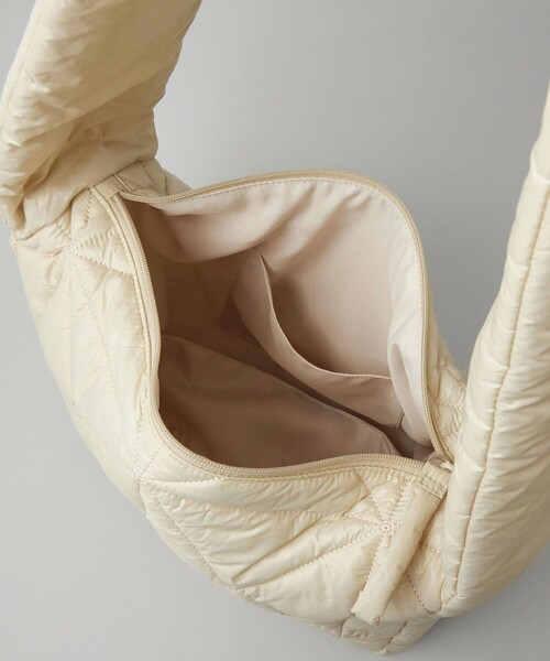 CITEN（シテン）の「＜CITEN＞パデッド ビッグ ショルダー（ショルダーバッグ・レディース・ホワイト/コバルトブルー/ブラック/ライトブルー/ネイビー/ベージュ/ダークグレー/その他4・FREE）」の18枚目の写真