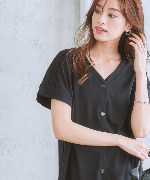 7days Life Styling(セブンデイズライフスタイリング)の「【ひんやり接触冷感】Vネックカットソートップス(Tシャツ/カットソー・レディース・ブラック/ライトグレー/オフホワイト/ネイビー・L/S/M/LL)」の19枚目の写真