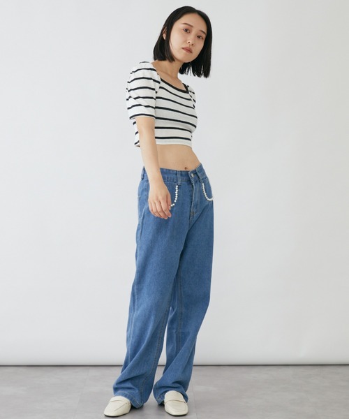 mebole(メボレ)の「パフスリーブクロップド丈ボーダートップス(Tシャツ/カットソー・レディース・ブラック/ホワイト・FREE)」の9枚目の写真