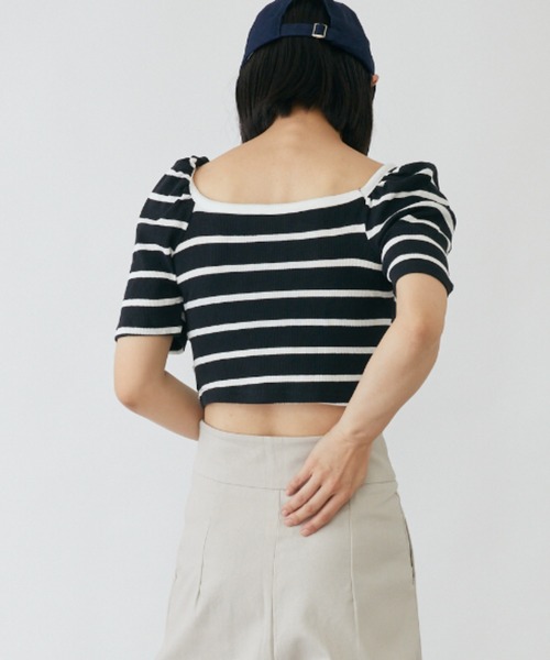 mebole(メボレ)の「パフスリーブクロップド丈ボーダートップス(Tシャツ/カットソー・レディース・ブラック/ホワイト・FREE)」の13枚目の写真