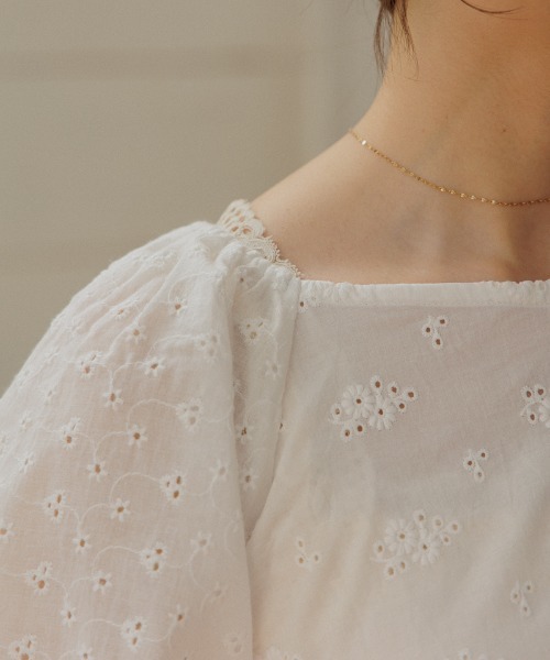 flower（フラワー）の「エンブロイダリーパフトップ（シャツ/ブラウス・レディース・ホワイト/オレンジ・FREE）」の8枚目の写真