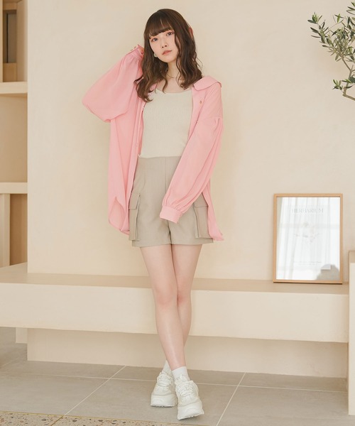 moulis'（ムーリス）の「スリットスリーブオーバーシアーシャツ（シャツ/ブラウス・レディース・ベージュ/ブラック/ベビーピンク/ブルー・MEDIUM/LARGE）」の9枚目の写真