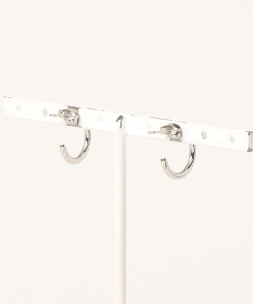 sunny branch(サニーブランチ)の「★Stainless★ Half Hoop Pierce 15mm(ピアス(両耳用)・レディース・シルバー/ゴールド・FREE)」の5枚目の写真