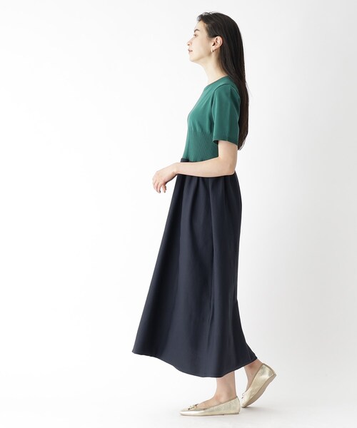 OPAQUE.CLIP（オペークドットクリップ）の「◆カラーブロッキングニットワンピース【洗濯機洗い可/イージーケア】（ワンピース・レディース・ブラック/ベージュ系その他2/グリーン系その他5/チャコール・36/38）」の6枚目の写真