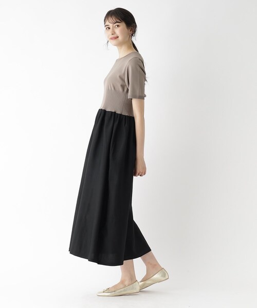 OPAQUE.CLIP（オペークドットクリップ）の「◆カラーブロッキングニットワンピース【洗濯機洗い可/イージーケア】（ワンピース・レディース・ブラック/ベージュ系その他2/グリーン系その他5/チャコール・36/38）」の7枚目の写真