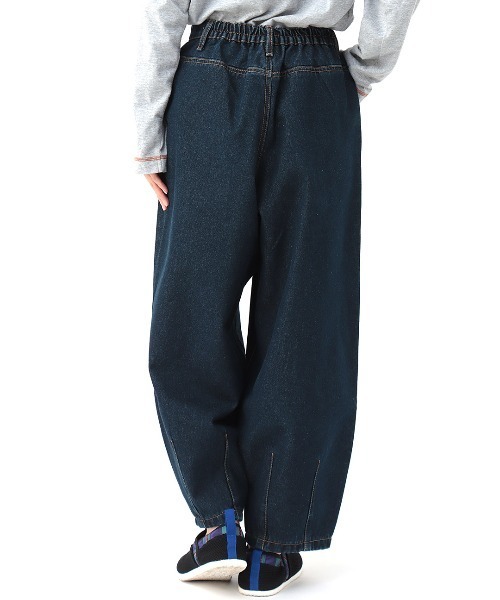 チチカカ（チチカカ）の「ツイル＆デニム刺繍サーカスパンツ（デニムパンツ・レディース・インディゴブルー/アイボリー/カーキ・FREE）」の12枚目の写真