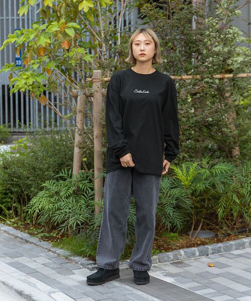 NAVAL(ナバル)の「【SELFIE GIRL】イラストバックプリントビックシルエットロンT(Tシャツ/カットソー・メンズ・その他1/ホワイト/ブラック/その他2・LARGE/MEDIUM)」の13枚目の写真