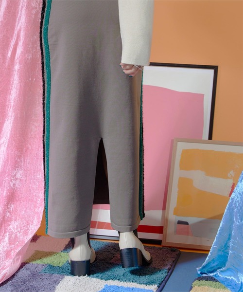 miette(ミエット)の「キラキラサイドラインニットスカート(スカート・レディース・グレー/ブラック・FREE)」の11枚目の写真