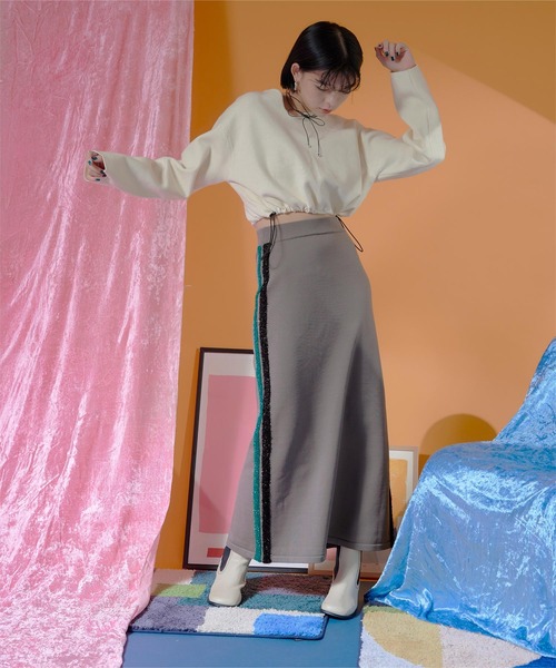 miette(ミエット)の「キラキラサイドラインニットスカート(スカート・レディース・グレー/ブラック・FREE)」の12枚目の写真