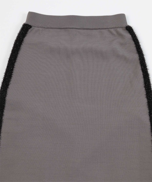 miette(ミエット)の「キラキラサイドラインニットスカート(スカート・レディース・グレー/ブラック・FREE)」の15枚目の写真