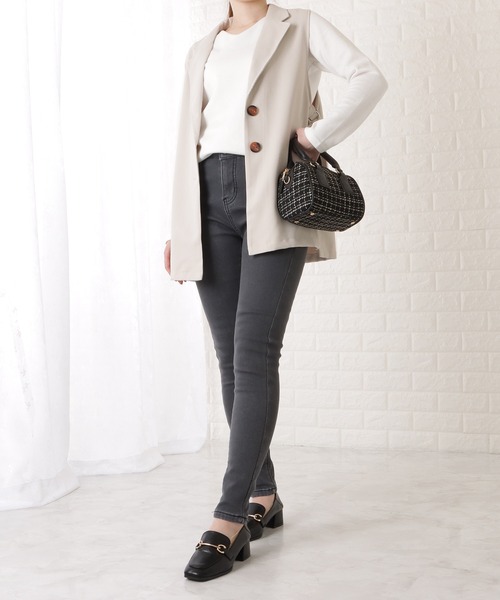 Lace Ladies（レースレディース）の「裏起毛ハイウエストストレッチスキニーデニムパンツ（デニムパンツ・レディース・ブラック/ダークグレー・27/31/29/25）」の15枚目の写真