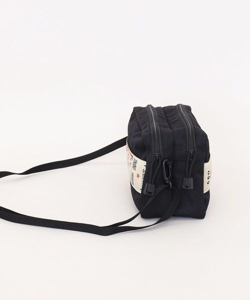 COOCO(クーコ)の「オリジナル柄テープ2層ポーチ2WAYショルダー(ショルダーバッグ・レディース・ブラック/ブルー/ベージュ/カーキ/レオパード・9)」の6枚目の写真