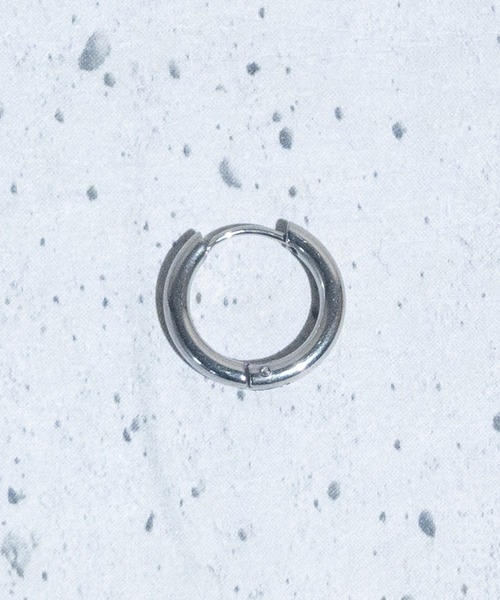 JOHN'S CLOSET(ジョンズクローゼット)の「【40】ステンレス フープピアス 〔2個set〕(ピアス(両耳用)・メンズ・ゴールド系その他/シルバー系その他/シルバー/ブラック/ゴールド・FREE)」の9枚目の写真