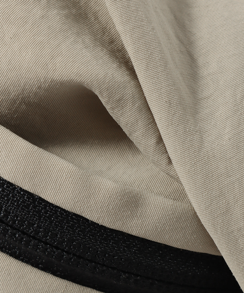 Cote&Ciel（コートエシエル）の「COTE＆CIEL Adda / 29053（ボディバッグ/ウエストポーチ・メンズ・ベージュ・FREE）」の14枚目の写真