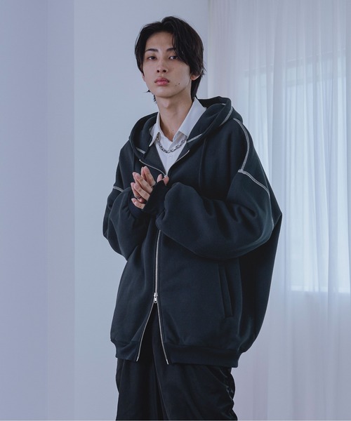 Ellno Loset（エルノロゼット）の「ダブルジップステッチパーカー
