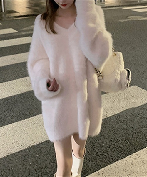 FREE STYLISTS(フリー スタイリスト)の「YUGA_YGMC Vネック シャギーボア ミニワンピース(ワンピース・レディース・ホワイト/レッド/ライトブルー/ブラック/ベージュ・FREE)」の6枚目の写真