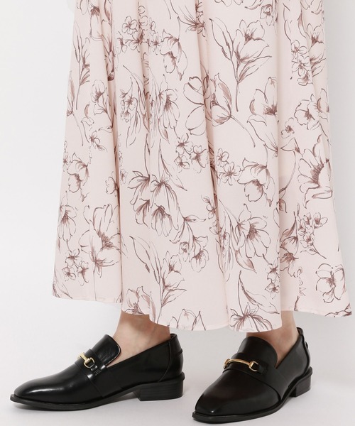 mysty woman（ミスティウーマン）の「フラワープリントフレアスカート 996666（スカート・レディース・アイボリー/ブラック/ピンクベージュ・FREE）」の13枚目の写真