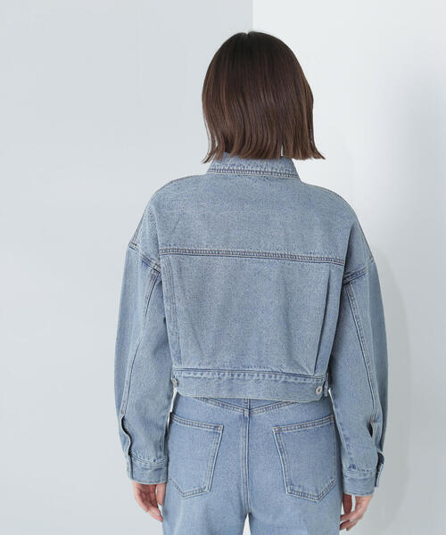 NATURAL BEAUTY BASIC（ナチュラルビューティーベーシック）の「◇デニムショートブルゾン（デニムジャケット・レディース・ダークブルー/ブルー/ブルー系その他2・MEDIUM/SMALL）」の14枚目の写真