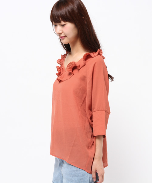 mystic（ミスティック）の「【mystic】衿フリルVプルオーバー（シャツ/ブラウス・レディース・レンガ/カーキ/ブラック・ﾌﾘ-）」の10枚目の写真