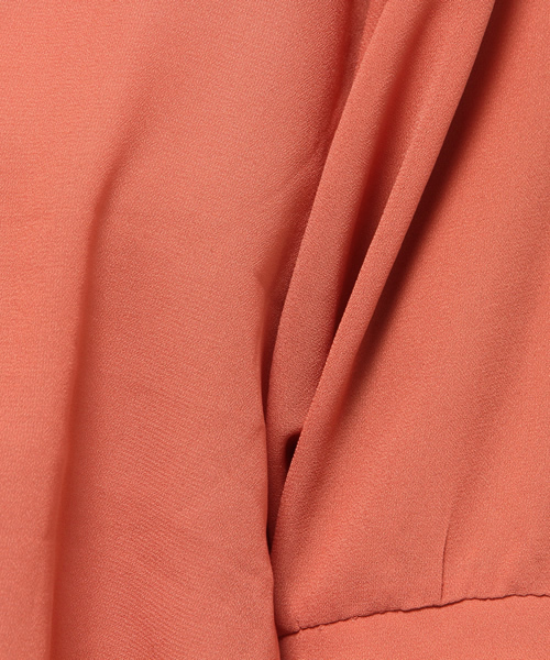 mystic（ミスティック）の「【mystic】衿フリルVプルオーバー（シャツ/ブラウス・レディース・レンガ/カーキ/ブラック・ﾌﾘ-）」の8枚目の写真