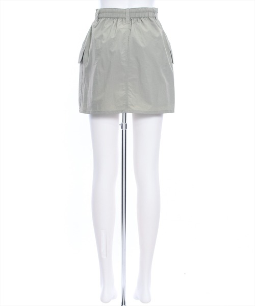 clear（クリア）の「ナイロンカーゴ風ミニスカート（スカート・レディース・ブラック/カーキ・S/M）」の6枚目の写真