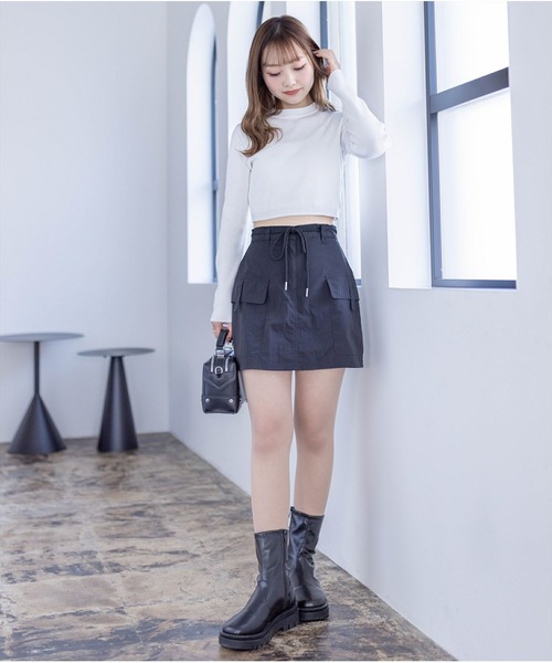 clear（クリア）の「ナイロンカーゴ風ミニスカート（スカート・レディース・ブラック/カーキ・S/M）」の18枚目の写真