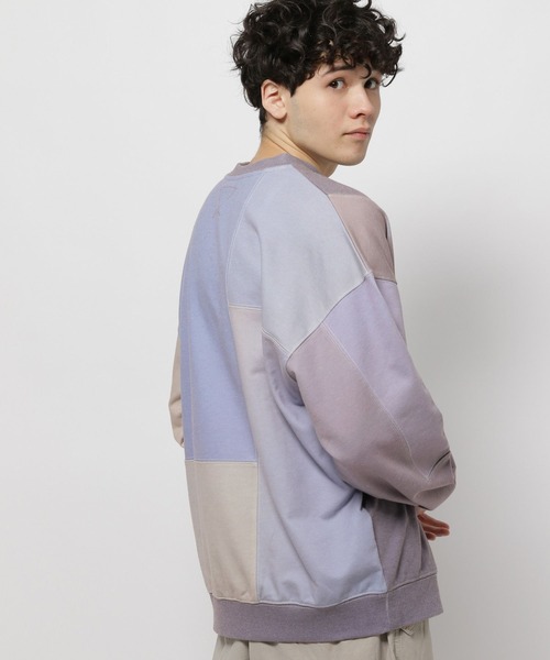 UNSTUDIED（アンスタディード）の「[UNSTUDIED]グラデブロッキングプルオーバー（Tシャツ/カットソー・メンズ・アイボリー/ブルー・LARGE/MEDIUM）」の21枚目の写真