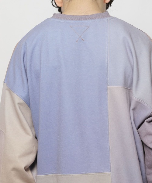 UNSTUDIED（アンスタディード）の「[UNSTUDIED]グラデブロッキングプルオーバー（Tシャツ/カットソー・メンズ・アイボリー/ブルー・LARGE/MEDIUM）」の12枚目の写真