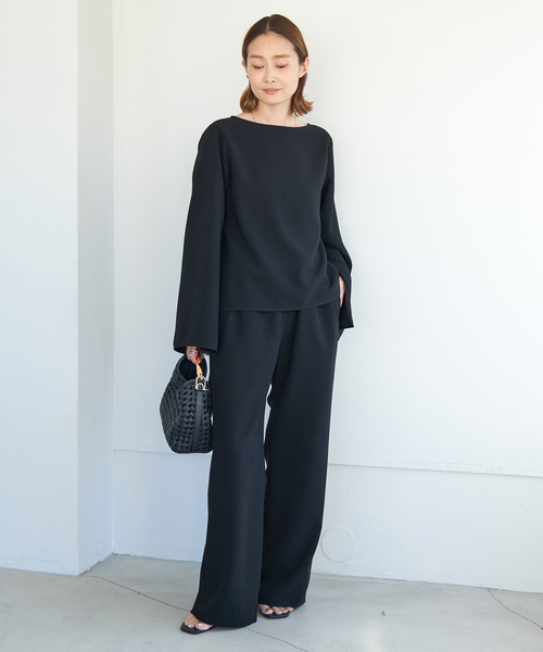 Deuxieme Classe（ドゥーズィエムクラス）の「Sofia ジップスリーブ