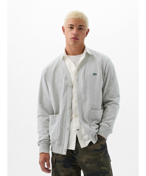 GAP（ギャップ）の「ヴィンテージソフト GAPロゴ カーディガン(ユニセックス)（カーディガン/ボレロ・メンズ・ベージュ/ネイビー/ライトグレー・S/M/L/XL/XS）」の9枚目の写真