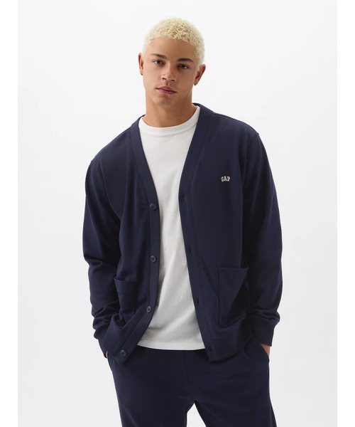 GAP（ギャップ）の「ヴィンテージソフト GAPロゴ カーディガン(ユニセックス)（カーディガン/ボレロ・メンズ・ベージュ/ネイビー/ライトグレー・S/M/L/XL/XS）」の13枚目の写真